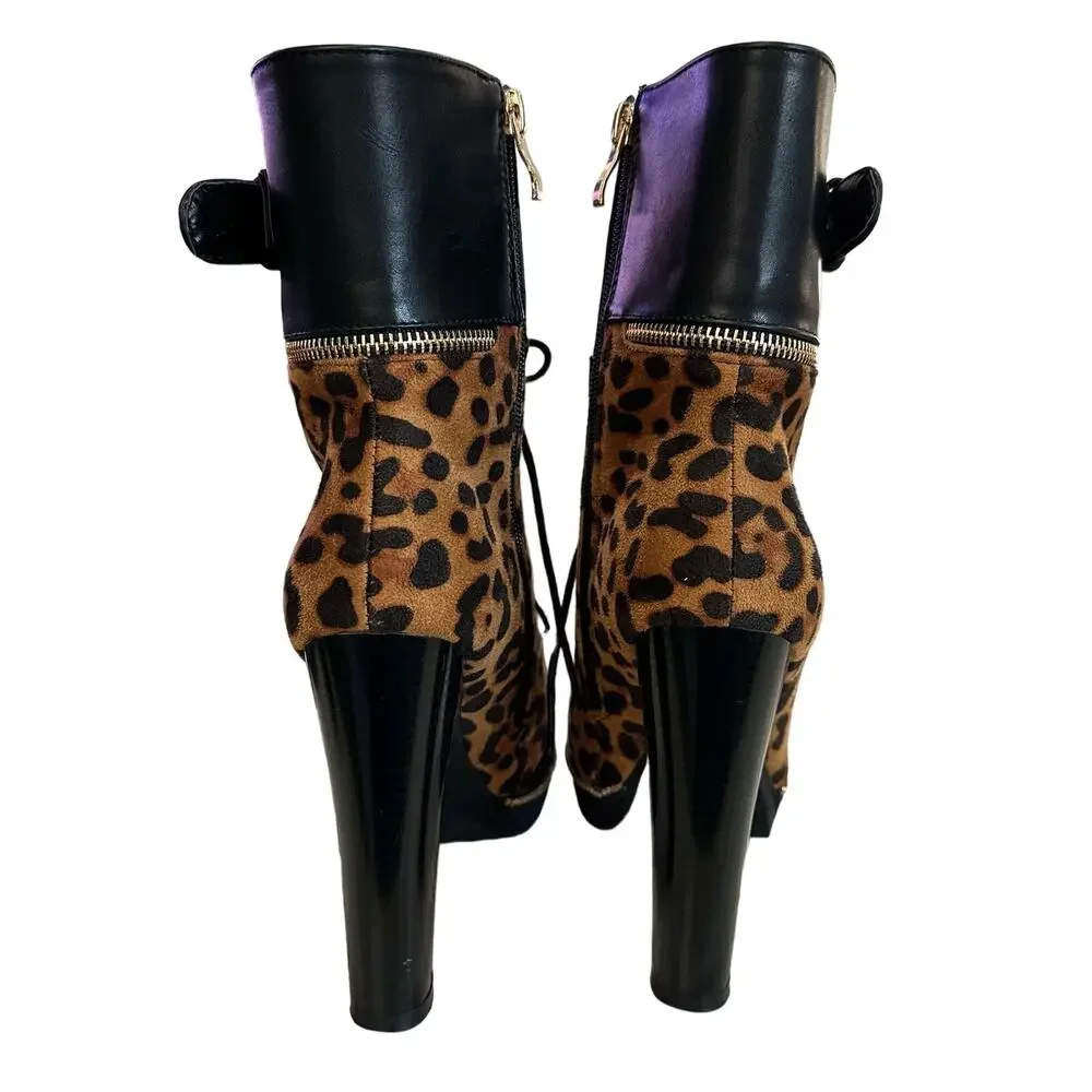 Italina‎ sky high boots 5” heels 1” platform size 8.5 zipper detail. Size zipper